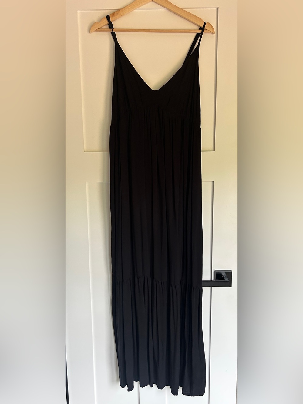 Old Navy Black Maxi Dress Skirt with V-Neck and Spaghetti Straps